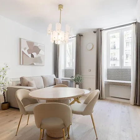 Apartment Pick A Flat's In Batignolles - Rue Gauthey Paris
