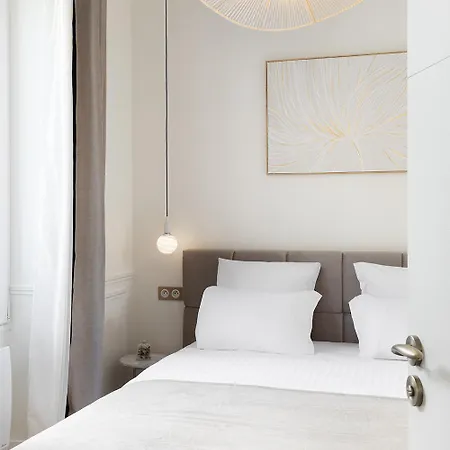 Pick A Flat's In Batignolles - Rue Gauthey Apartment