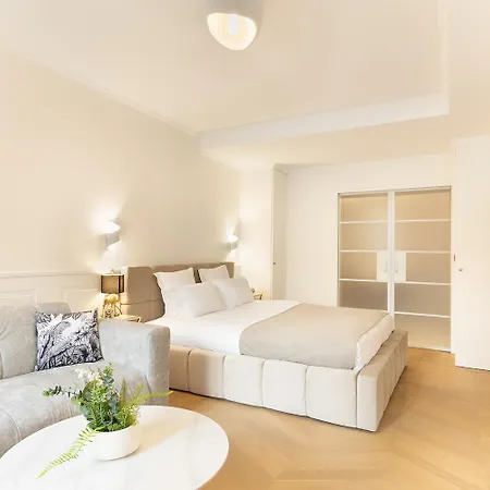 Pick A Flat's In Batignolles - Rue Gauthey Paris