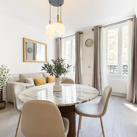 Apartment Pick A Flat's In Batignolles - Rue Gauthey Paris