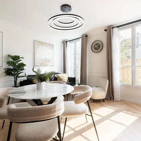 Pick A Flat's In Batignolles - Rue Gauthey Apartment