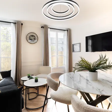 Pick A Flat's In Batignolles - Rue Gauthey Apartment *